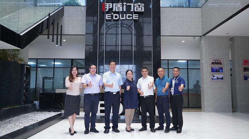 眾科聯(lián)走進(jìn)伊盾門窗，就工業(yè)4.0數(shù)智化時代共謀發(fā)展進(jìn)行探討交流！