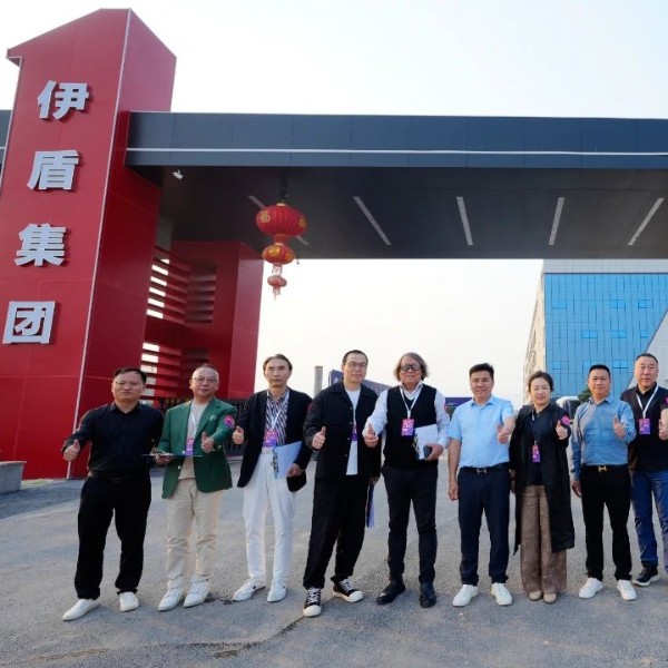 創(chuàng)新引領(lǐng) 智造標桿丨2025京聞·創(chuàng)響杯“溯源賦能”之行專家團走進伊盾門窗